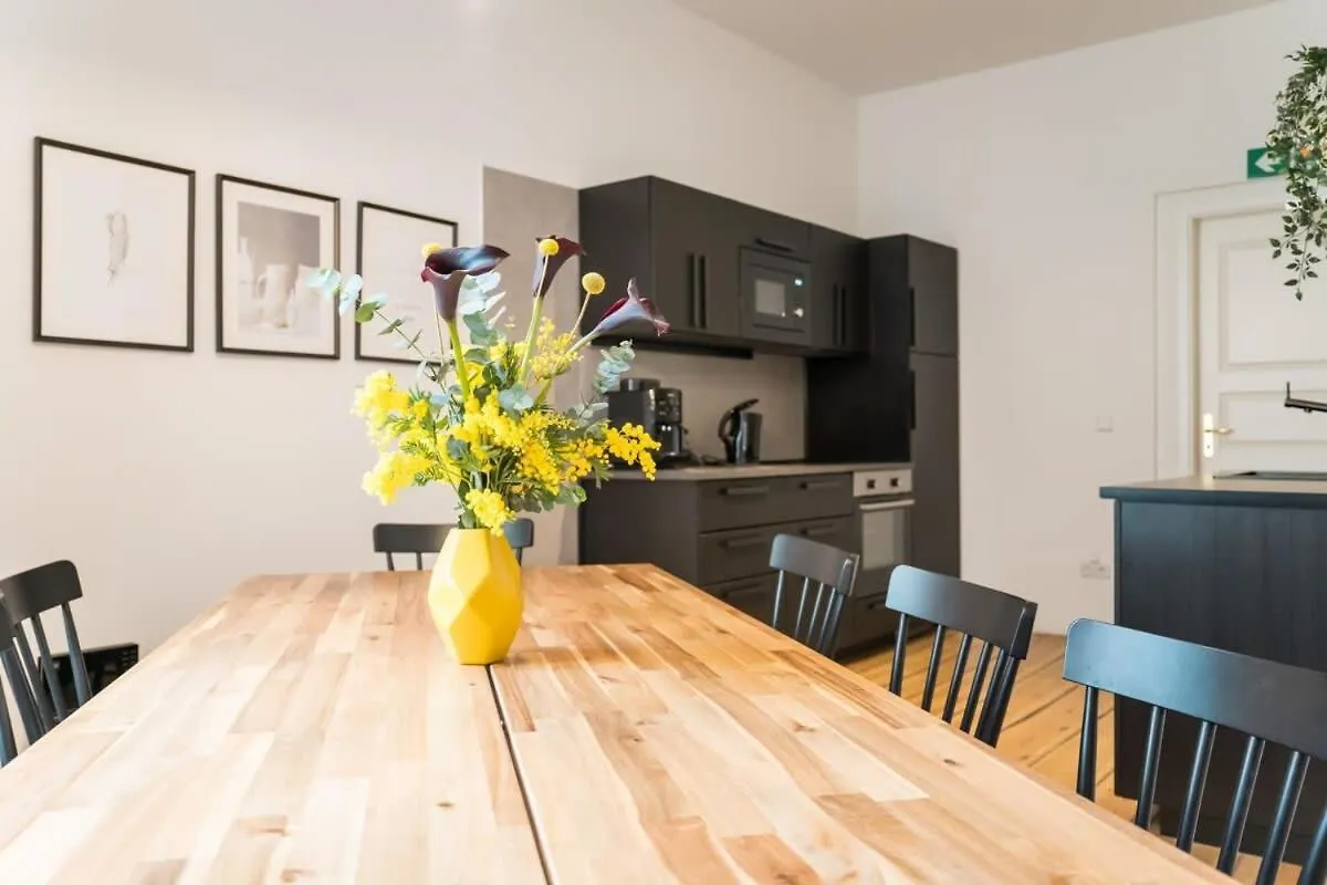 ברלין Apartment At Rosenthaler Platz גרמניה